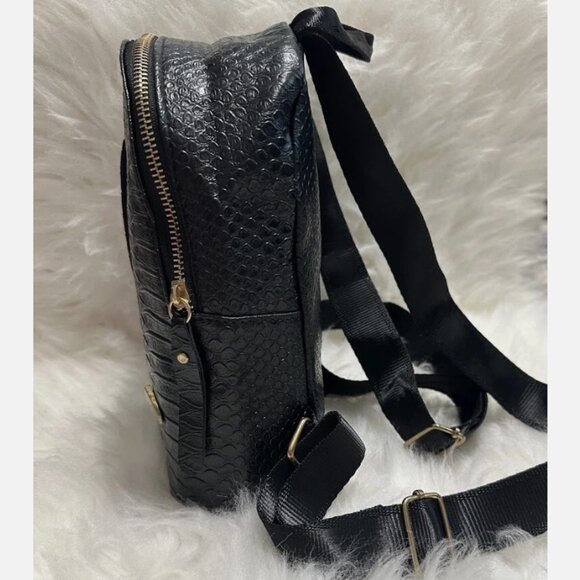 Faux Leather Backpack Small Women's Backpack Made of High-Quality Faux Leather - Picture 7 of 8